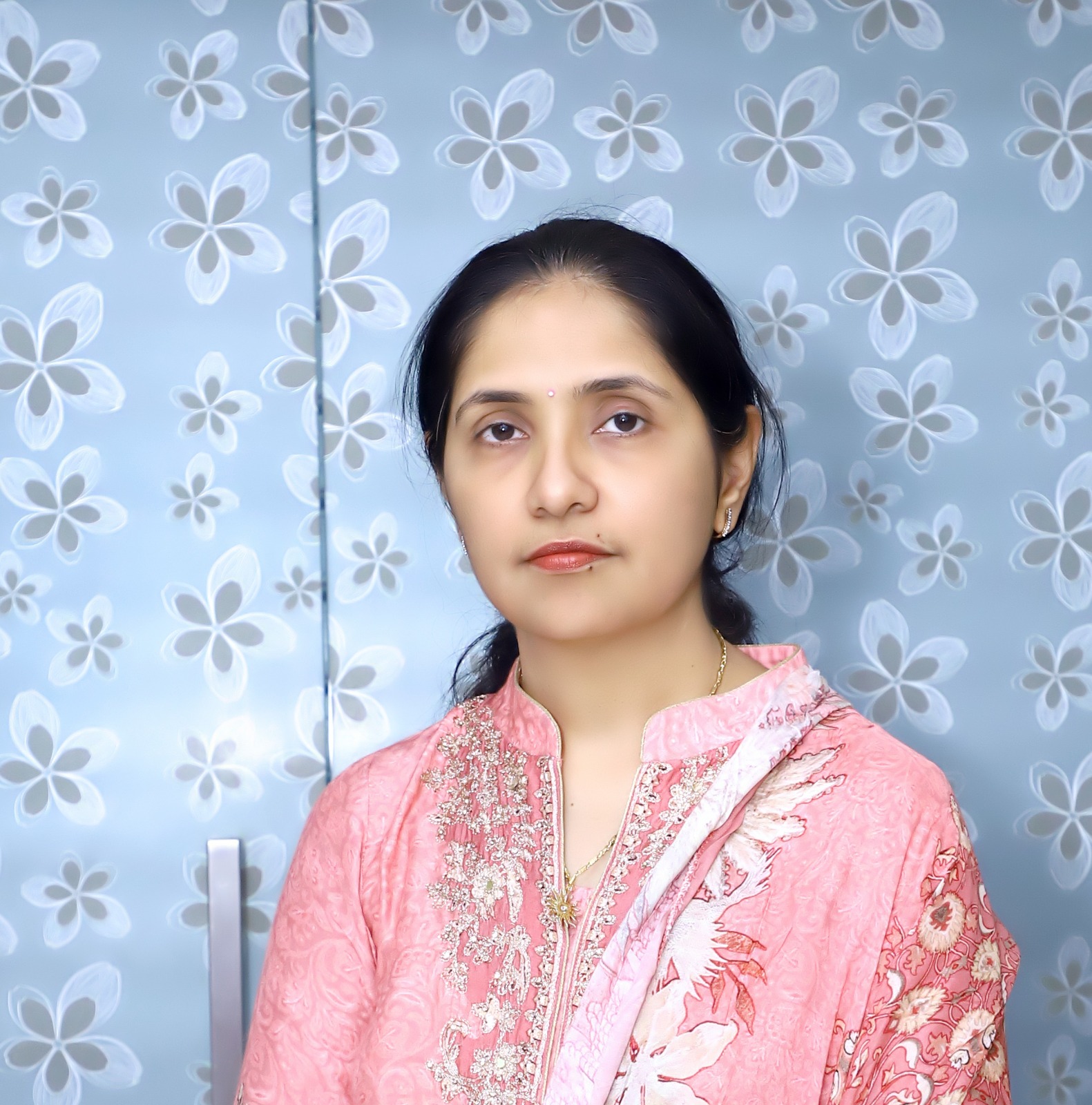 Dr. Chadna Advani
